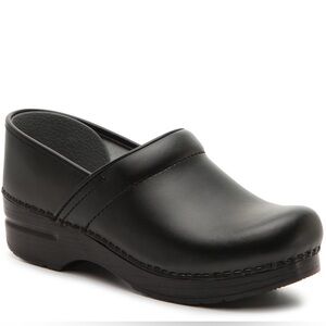 Dansko Clog Black Leather Women’s Size 40 (9.5-10)